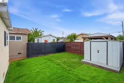 2858 17th St, San Pablo, CA 94806 - Photo 28