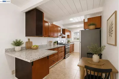 2858 17th St, San Pablo, CA 94806 - Photo 8