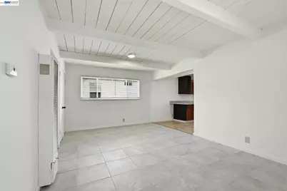2858 17th St, San Pablo, CA 94806 - Photo 8