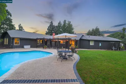1016 Pine Hollow Ct, Clayton, CA 94517 - Photo 34
