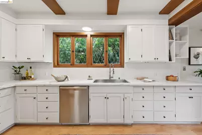 17 Eucalyptus Road, Berkeley, CA 94705 - Photo 26