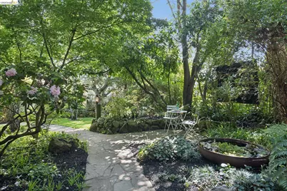 17 Eucalyptus Road, Berkeley, CA 94705 - Photo 6