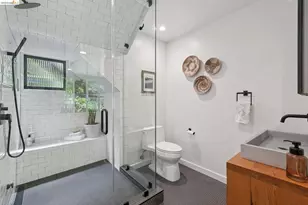 17 Eucalyptus Rd, Berkeley, CA 94705 - Photo 60