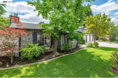 215 Arthur Ct, Danville, CA 94526 - Photo 8
