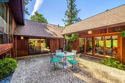 1038 Pine Ln, Lafayette, CA 94549 - Photo 8