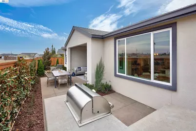 1371 Crescent Avenue, Manteca, CA 95336 - Photo 54
