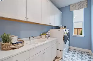 1371 Crescent Ave, Manteca, CA 95336 - Photo 38