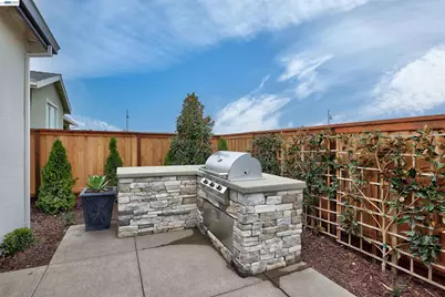 1371 Crescent Avenue, Manteca, CA 95336 - Photo 52