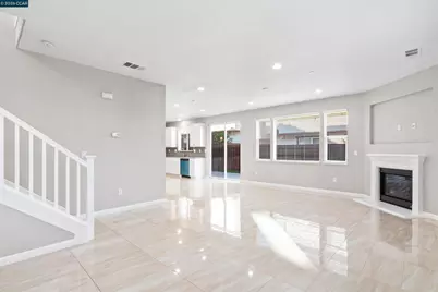 2273 Toscana Dr, Pittsburg, CA 94565 - Photo 14