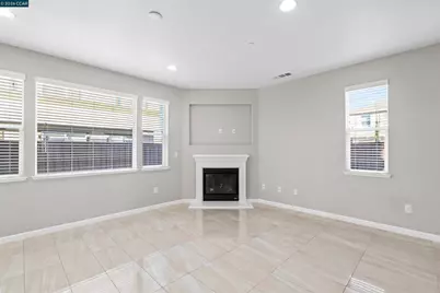 2273 Toscana Dr, Pittsburg, CA 94565 - Photo 26