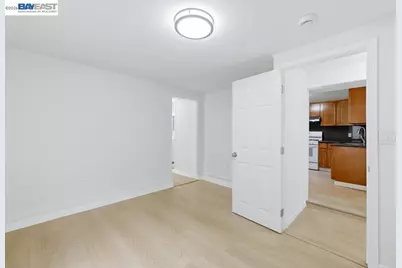 7419 Hillside St, Oakland, CA 94605 - Photo 14