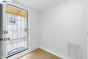 7419 Hillside St, Oakland, CA 94605 - Photo 16
