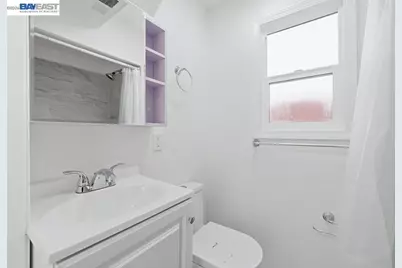 7419 Hillside St, Oakland, CA 94605 - Photo 18