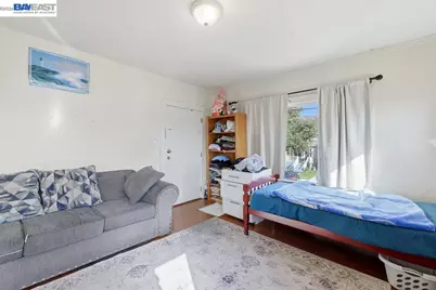 7419 Hillside St, Oakland, CA 94605 - Photo 24