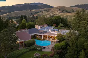 2305 Saddleback Dr, Danville, CA 94506 - Photo 2