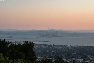 1530 Campus Dr, Berkeley, CA 94708 - Photo 58