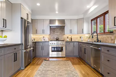 1530 Campus Dr, Berkeley, CA 94708 - Photo 12