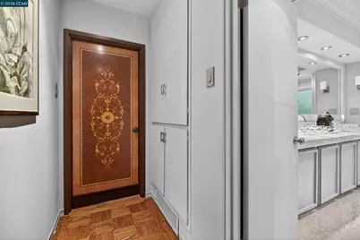 56 Camino Encinas, Orinda, CA 94563 - Photo 22