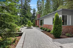 56 Camino Encinas, Orinda, CA 94563 - Photo 2