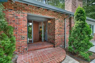 56 Camino Encinas, Orinda, CA 94563 - Photo 4