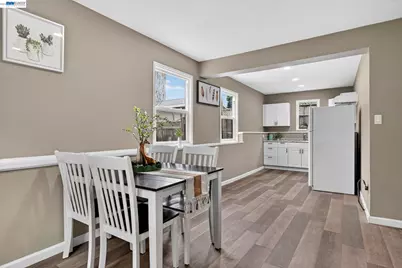 24657 Leona Dr, Hayward, CA 94542 - Photo 40