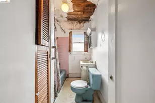 2534 Mathews St, Berkeley, CA 94702 - Photo 30