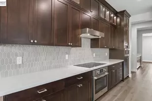 1589 Strathaven Pl, Brentwood, CA 94513 - Photo 12