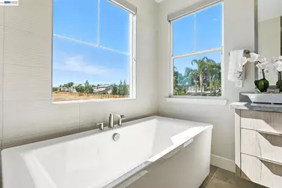 1589 Strathaven Place, Brentwood, CA 94513 - Photo 88