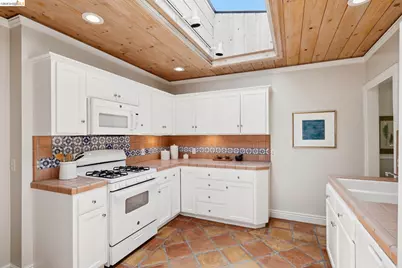 664 Vincente Ave, Berkeley, CA 94707 - Photo 12