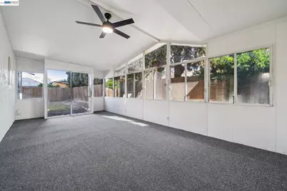 554 Chestnut Ave, Tracy, CA 95376 - Photo 10