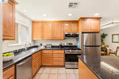 38 Kings Court, Bay Point, CA 94565 - Photo 14
