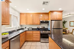 38 Kings Ct, Bay Point, CA 94565 - Photo 14
