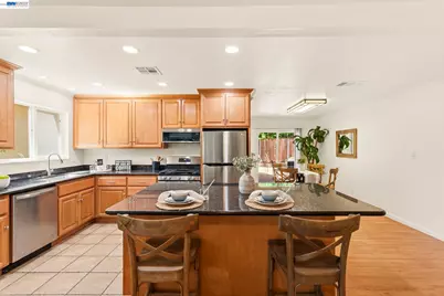 38 Kings Court, Bay Point, CA 94565 - Photo 4
