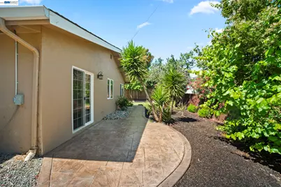 38 Kings Court, Bay Point, CA 94565 - Photo 28
