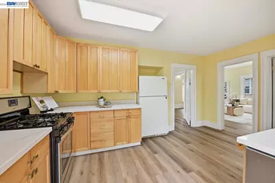 359 Parrott St, San Leandro, CA 94577 - Photo 12