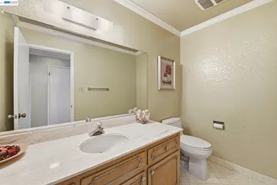 1961 Marineview Dr, San Leandro, CA 94577 - Photo 22