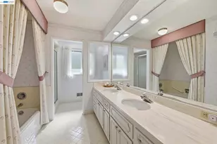 1961 Marineview Dr, San Leandro, CA 94577 - Photo 20