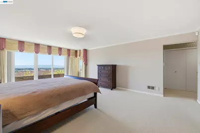 1961 Marineview Dr, San Leandro, CA 94577 - Photo 18