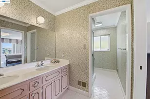 1961 Marineview Dr, San Leandro, CA 94577 - Photo 24