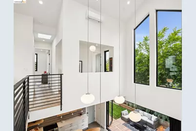 1517 Fairview St, Berkeley, CA 94703 - Photo 52
