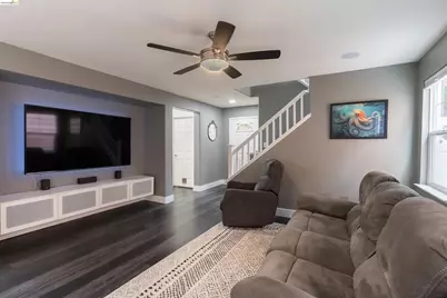 91 Olmsted Ct, Pittsburg, CA 94565 - Photo 10
