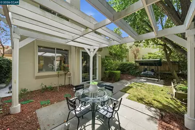 908 Vista Pointe Dr, San Ramon, CA 94582 - Photo 40
