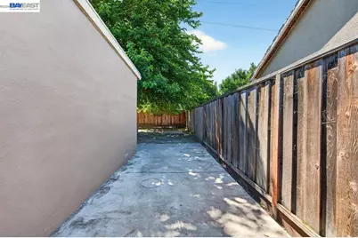 4380 Ladner St, Fremont, CA 94538 - Photo 12