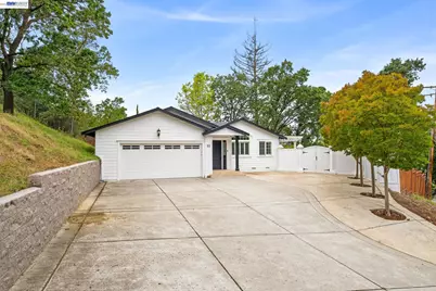 11 Rudgear Dr, Walnut Creek, CA 94596 - Photo 2