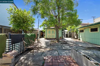 477 10th St, Pittsburg, CA 94565 - Photo 48