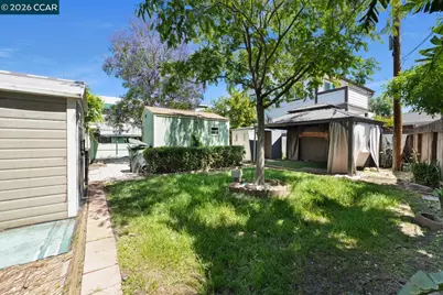 477 10th St, Pittsburg, CA 94565 - Photo 46