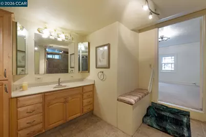 477 10th St, Pittsburg, CA 94565 - Photo 40
