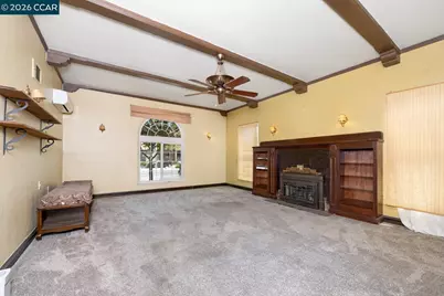 477 10th St, Pittsburg, CA 94565 - Photo 8