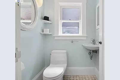 667 Rosal Ave, Oakland, CA 94610 - Photo 28
