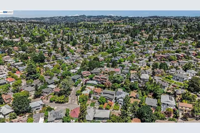 667 Rosal Ave, Oakland, CA 94610 - Photo 40